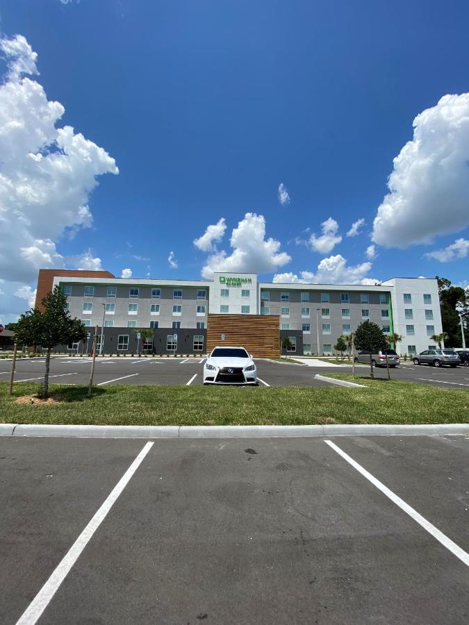 Wyndham Garden Orlando Airport Hotel Exterior photo